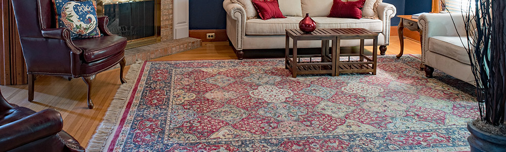 Area rug in furnished livingroom